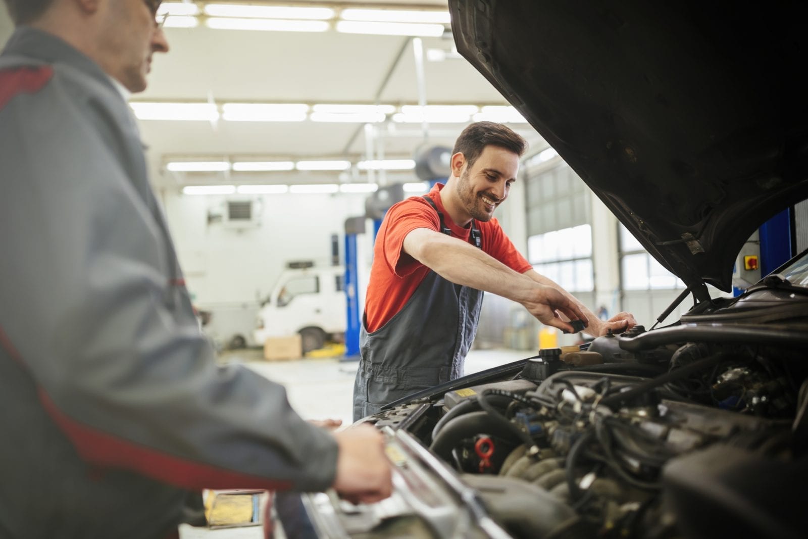 A Guide to Car Servicing and MOT